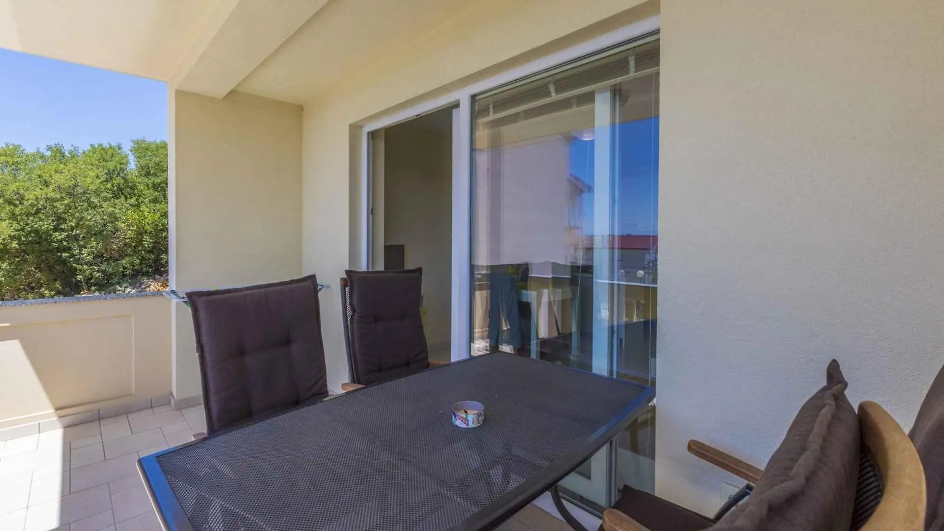 Apartment In Dramalj 41653 Croatia