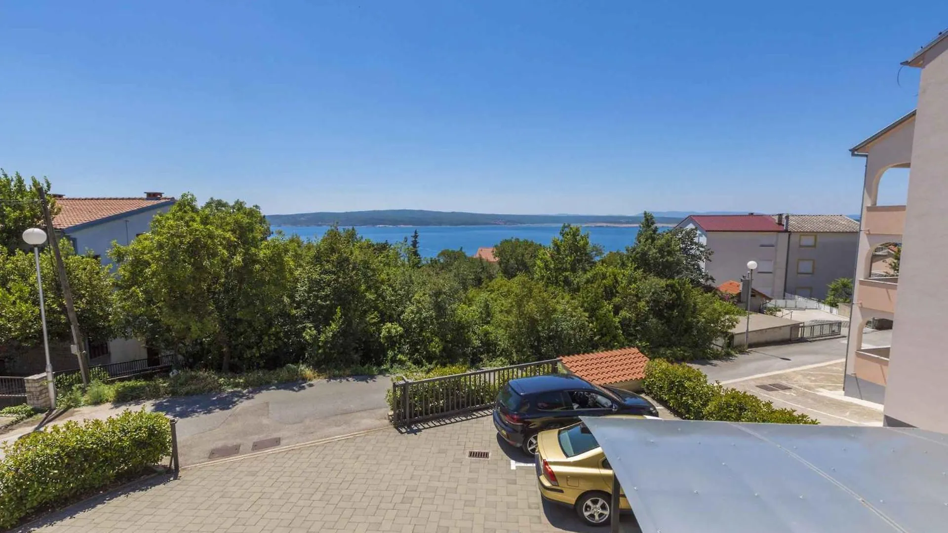 Apartment In Dramalj 41653